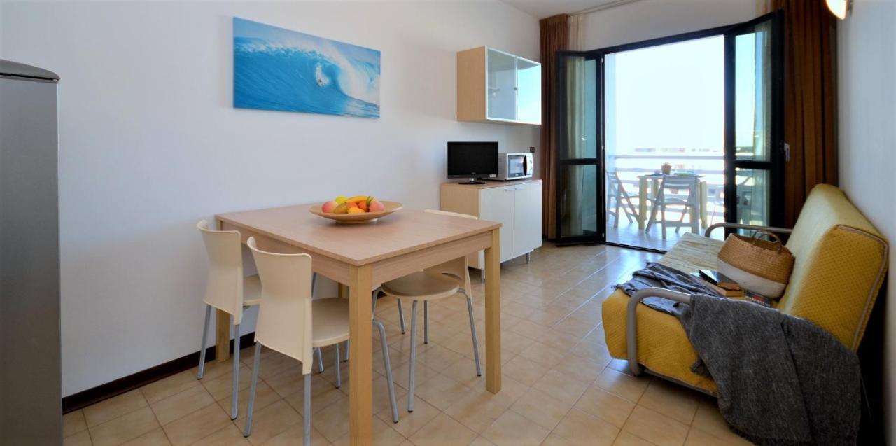 Residenza Olimpo Apartamento Lignano Sabbiadoro Exterior foto